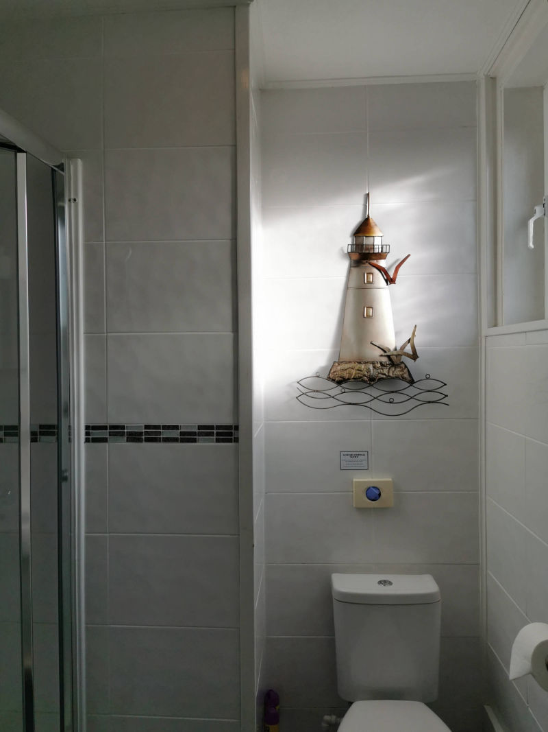 The Elmfield  En-suite Room 8