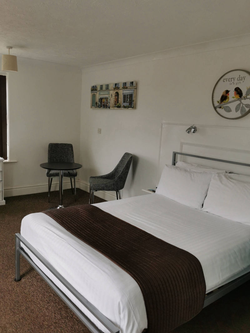 The Elmfield Room 10 - Twin Beds